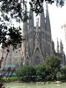 Sagrada-Familia.jpg (138144 bytes)